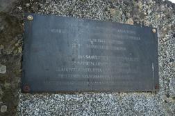 Kriegsstrasse Ilomantsi, Finnland: Dass Kleine Pfarrhaus  Denkmal.