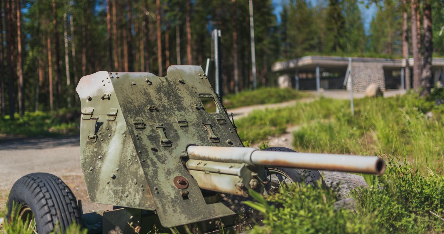 A wartime anti-tank gun in &Ouml;ykk&ouml;senvaara Finland.
