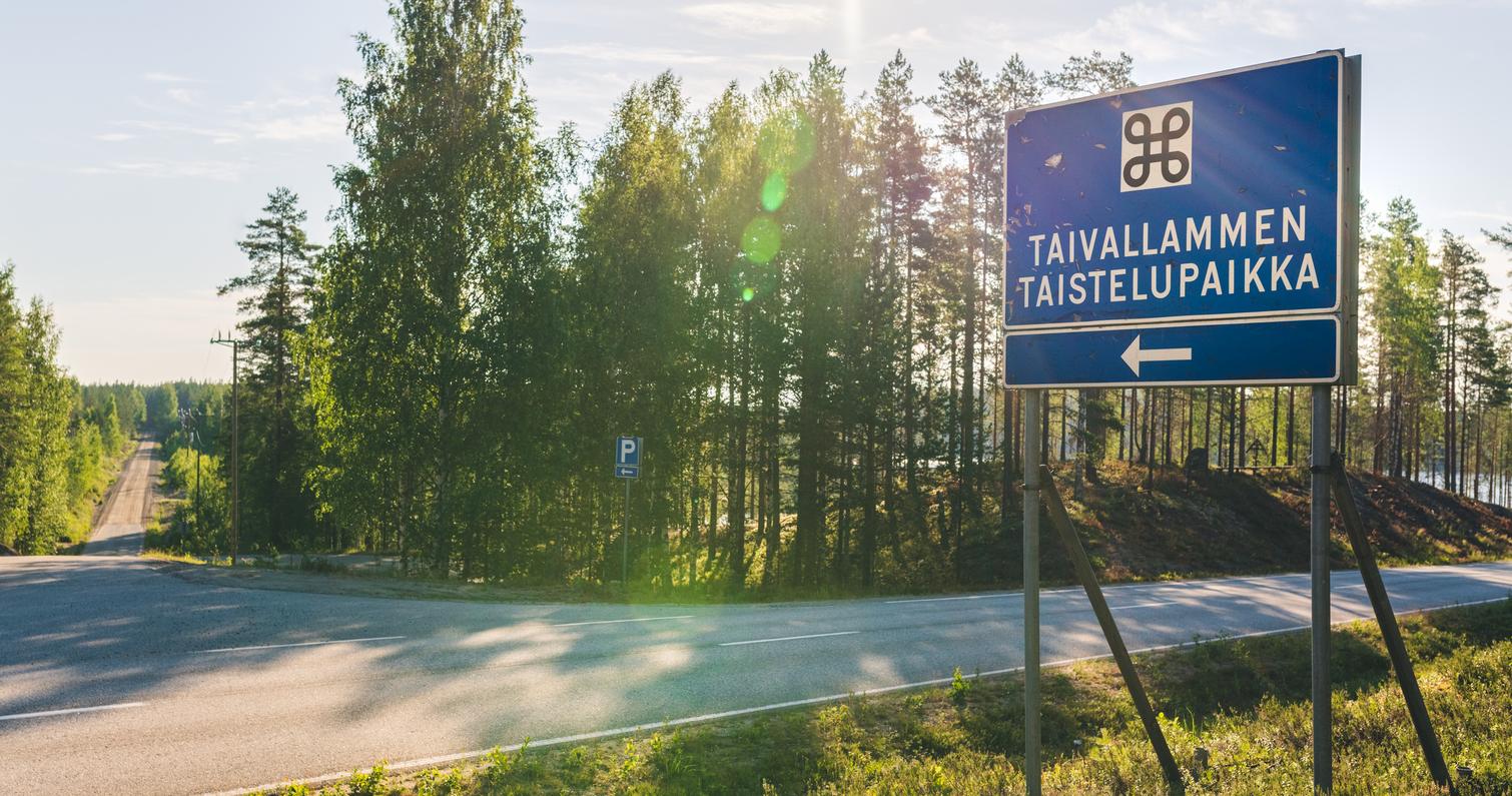 Taivallampi road junction, information board for the monument