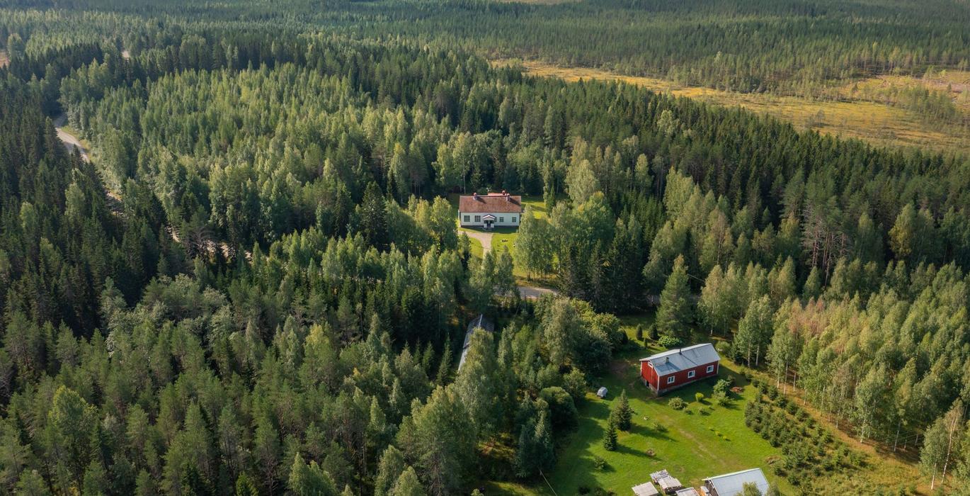 A schoolhouse at Ukkolanvaara, Ilomantsi