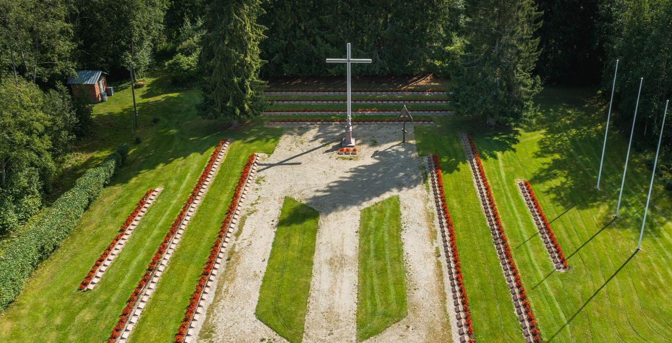 Military cemeteries in Ilomantsi are resting place of 419 soldiers killed in Winter and Continuation Wars.