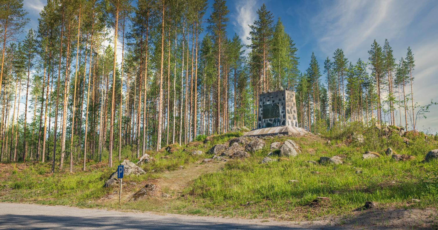 Oinassalmi war memorial was erected in 1959.